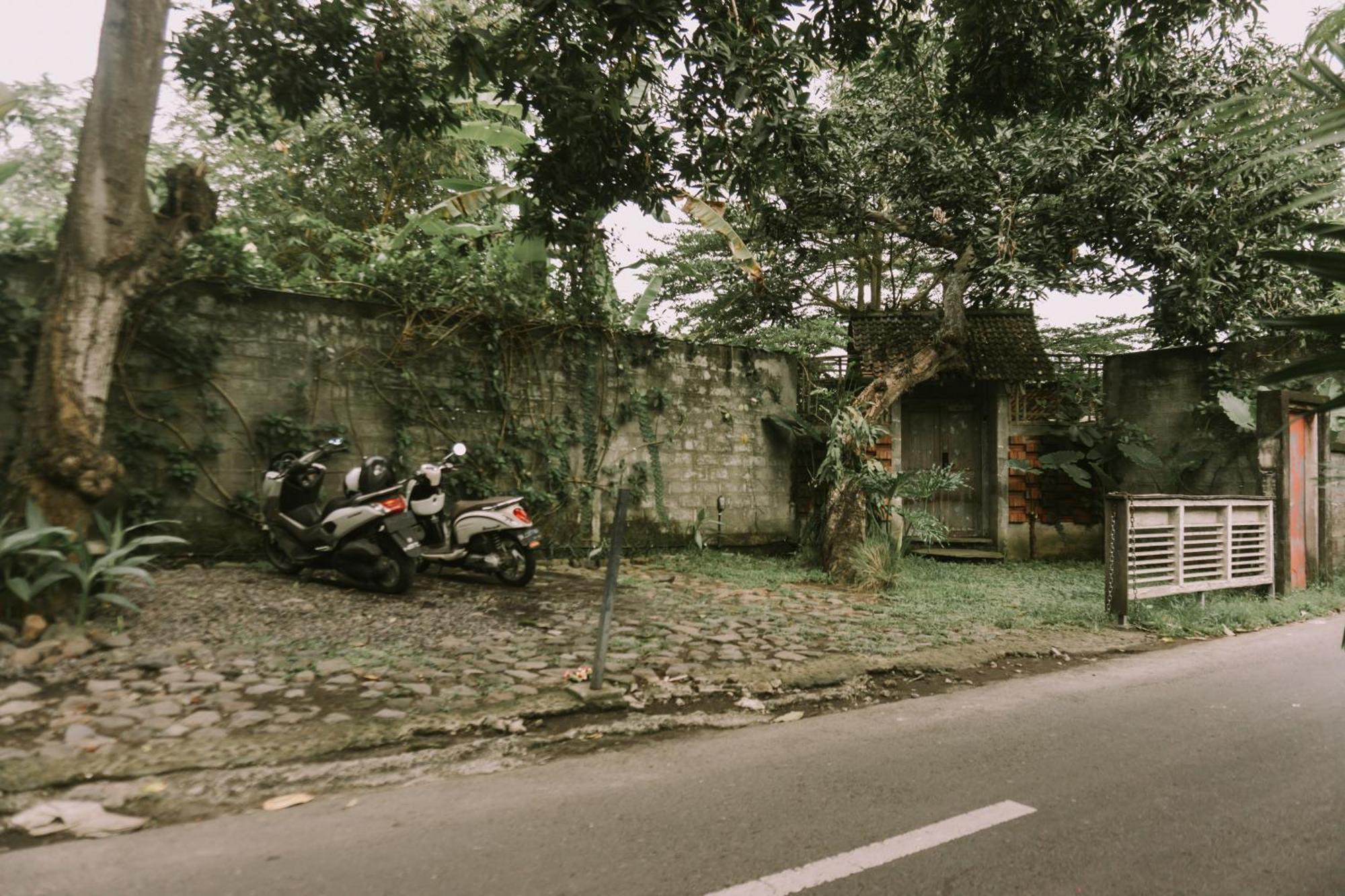 West Room At Semadi Living Sukawati  Exterior photo